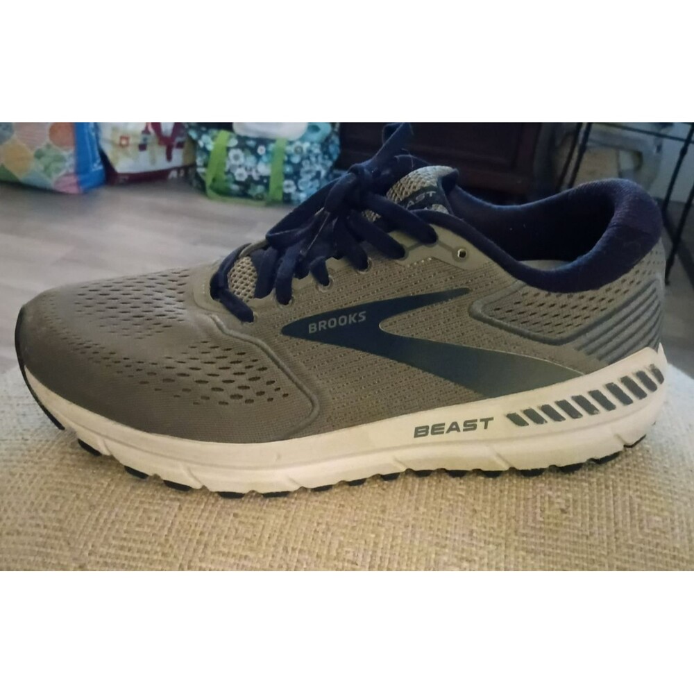 Brooks Beast 20 Men's Running Shoes Size 9 Athletic Casual Outdoor Activewear